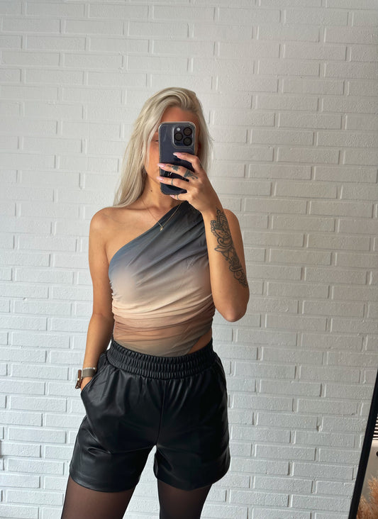 Body 'cutie'